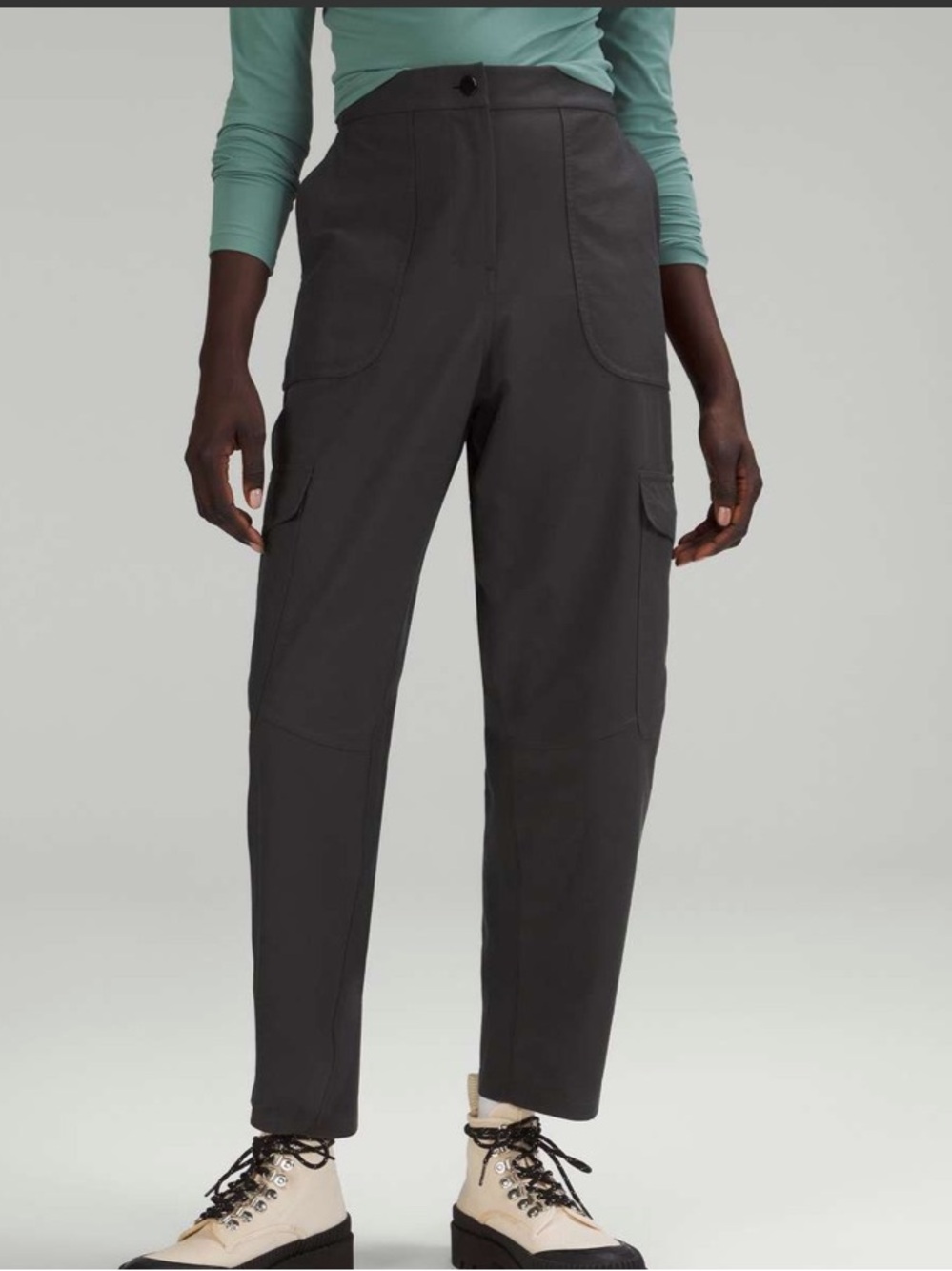 Lululemon Light Utilitech Cargo Pocket High-Rise Pant black 25